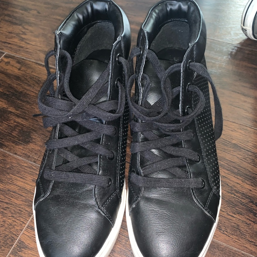 Mossino shoes
